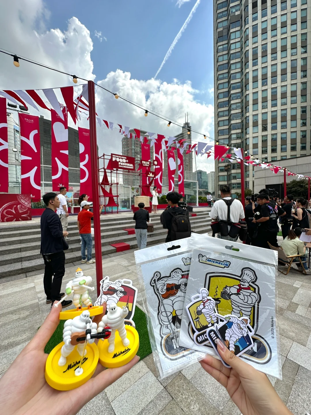 上海露台米其林美食节！明天大概会有1w人…🔥