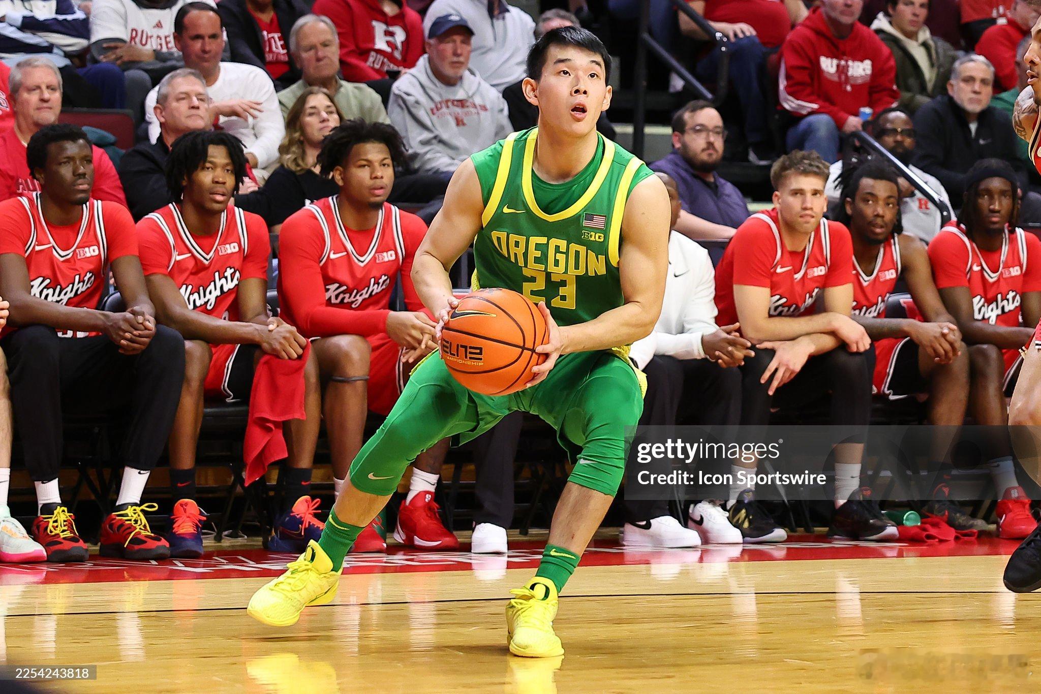 林葳又来新物料了林葳时刻林葳NCAA绝平三分林葳NCAA得分创生涯新高