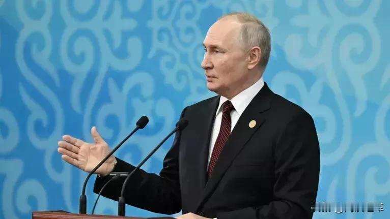 普京谈俄乌和平条约，有些内容听起来很可笑。一个喜剧演员当上了总统，结果却把一个国