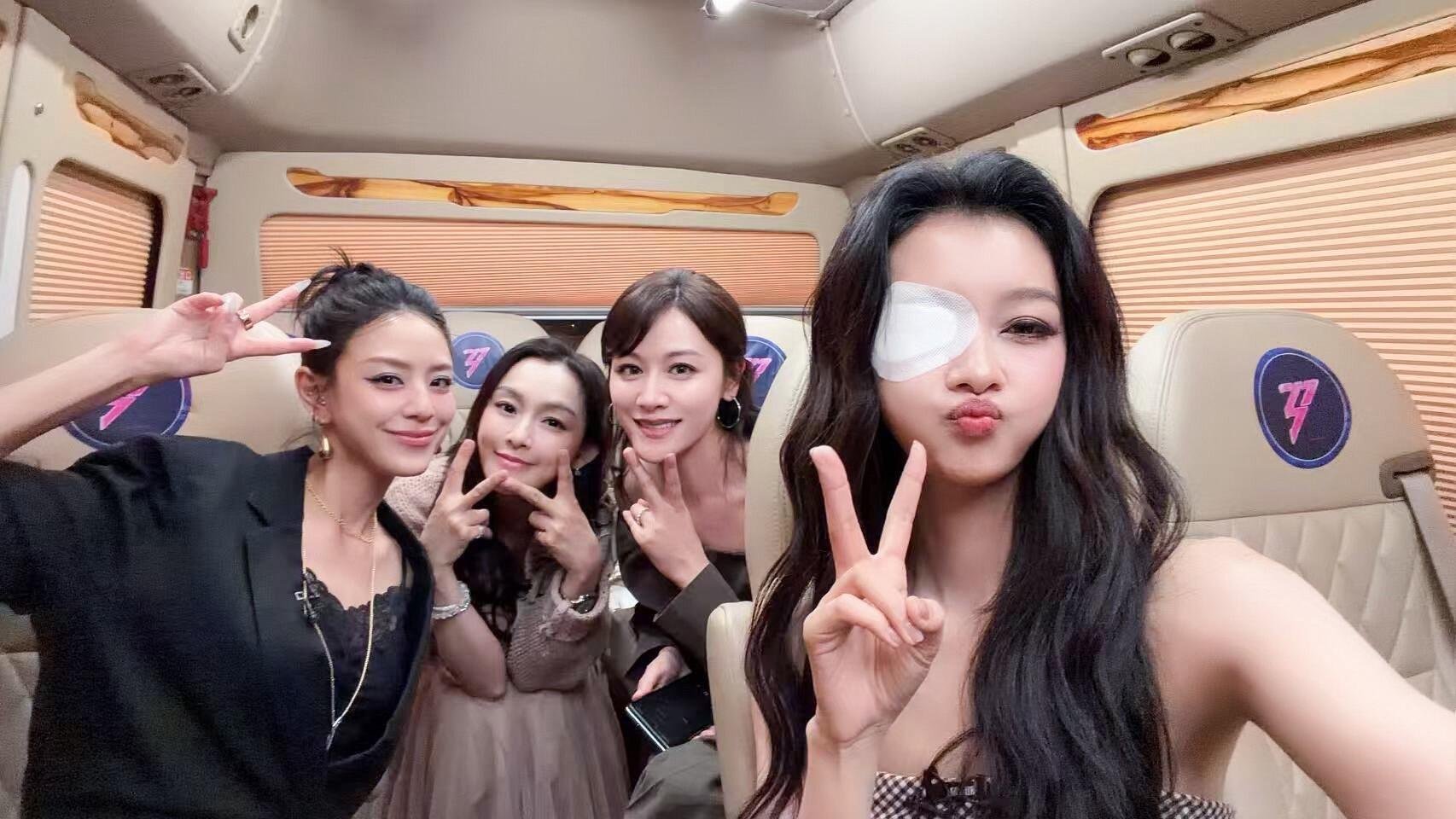 叶一茜亲江语晨这一下你叫叶一茜你又叫江语晨  突然惊醒！江语晨谐音不就是“雨橙”