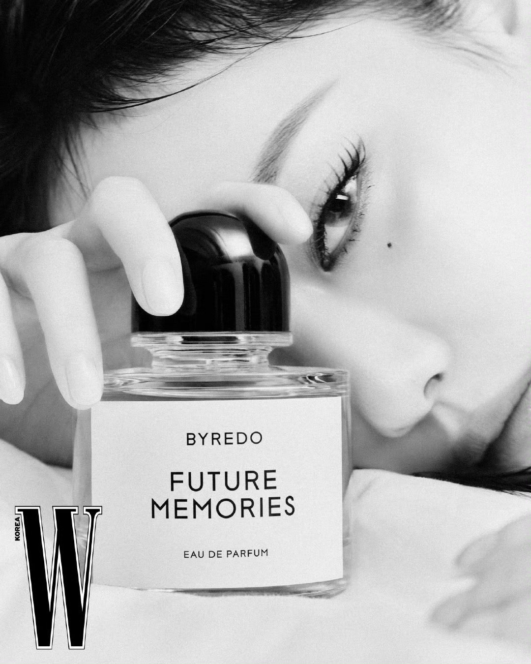 宁艺卓  W Korea 新期Beauty美妆特刊，BYREDO香氛画报，简练的