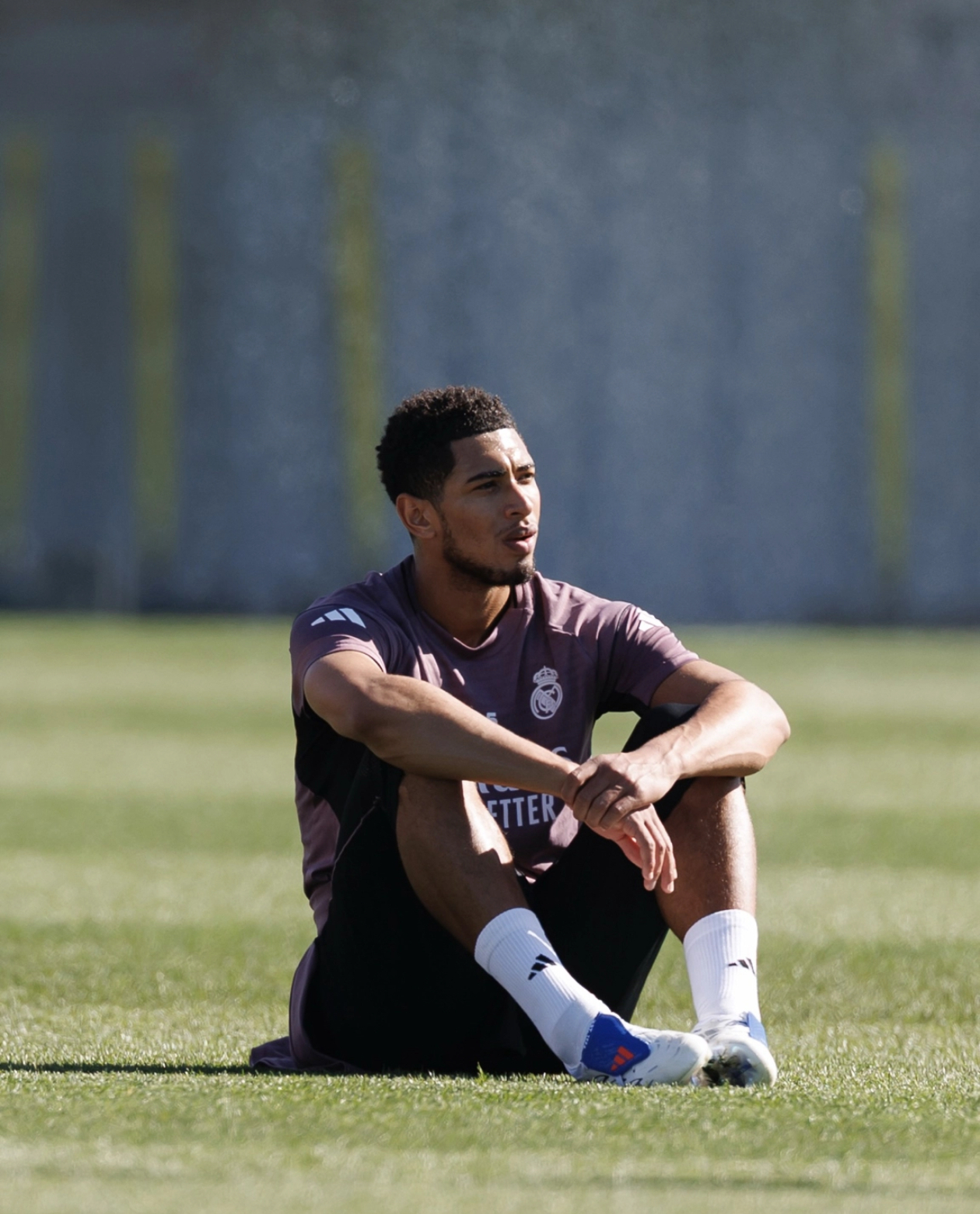 昨天更新缓慢但扎实地。Slowly but surely.贝林厄姆