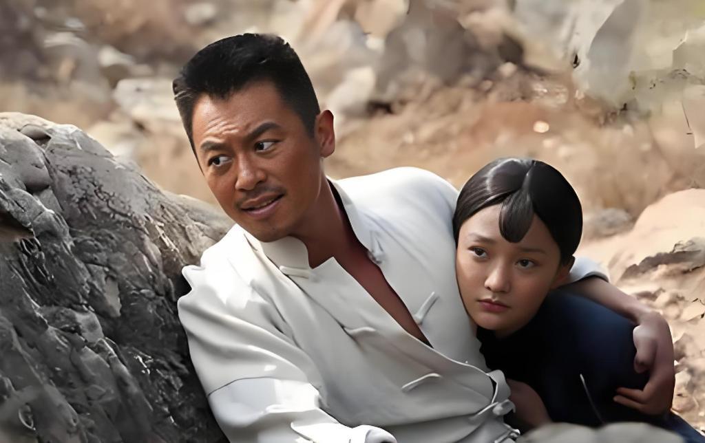 《红高粱》番外：九儿临死前，用尽最后力气对儿子豆官说：你不是余占鳌的种！你爹是那