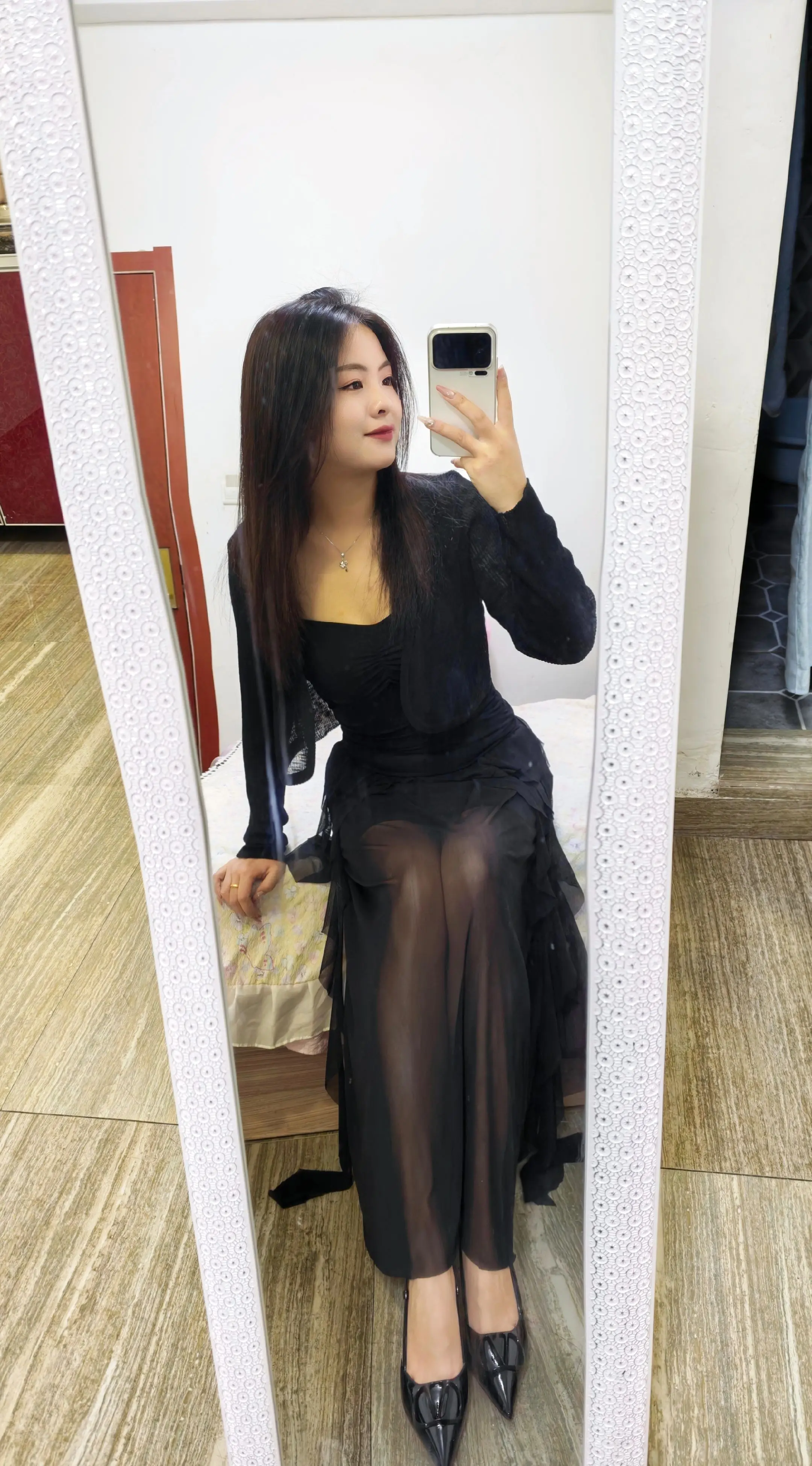我觉得我还能走的更远，更坚强，更幸福