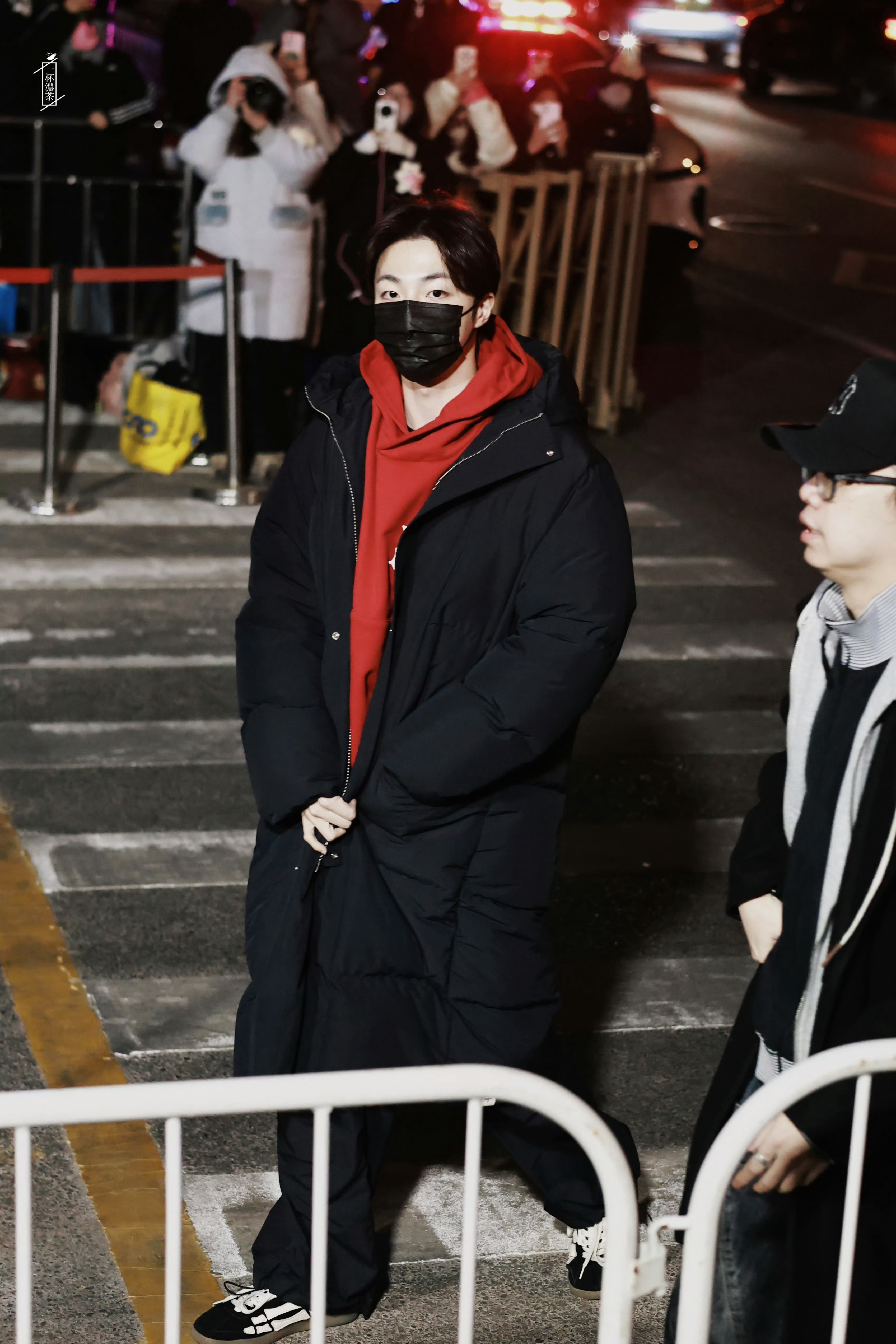 陈立农现身马年央视春晚彩排大帅哥一切顺利