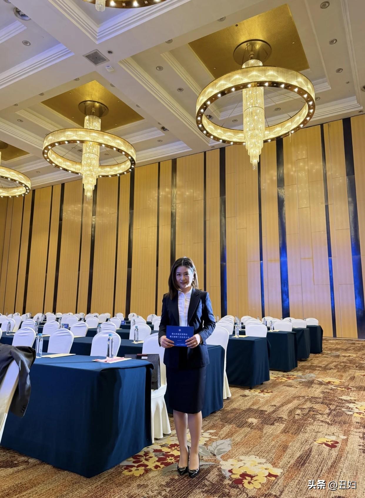 认真工作的女人魅力如何?认真工作的女人魅力简直无敌！我见过不少这样的女性，她们不