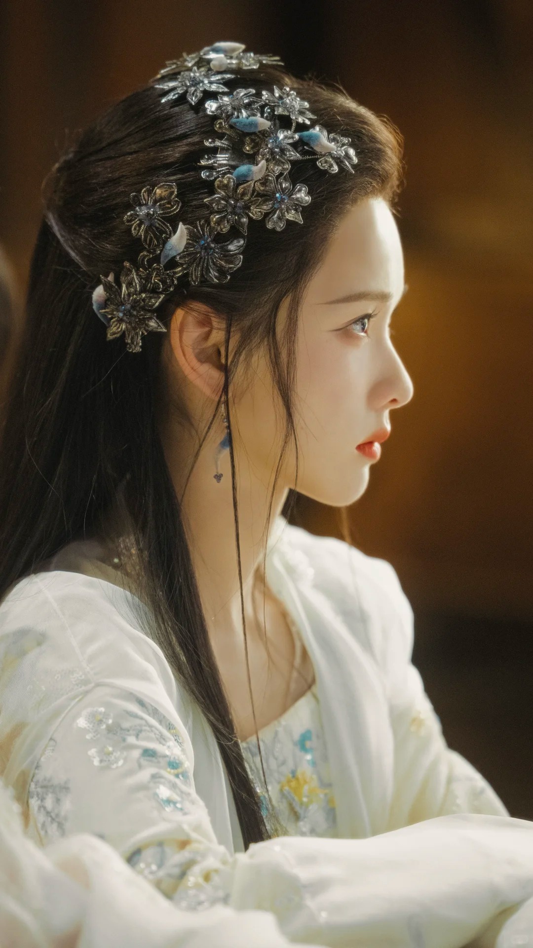 陈都灵双连爆女主陈都灵月鳞绮纪雁回时双连爆 陈都灵月鳞绮纪雁回时都开播即爆的含金