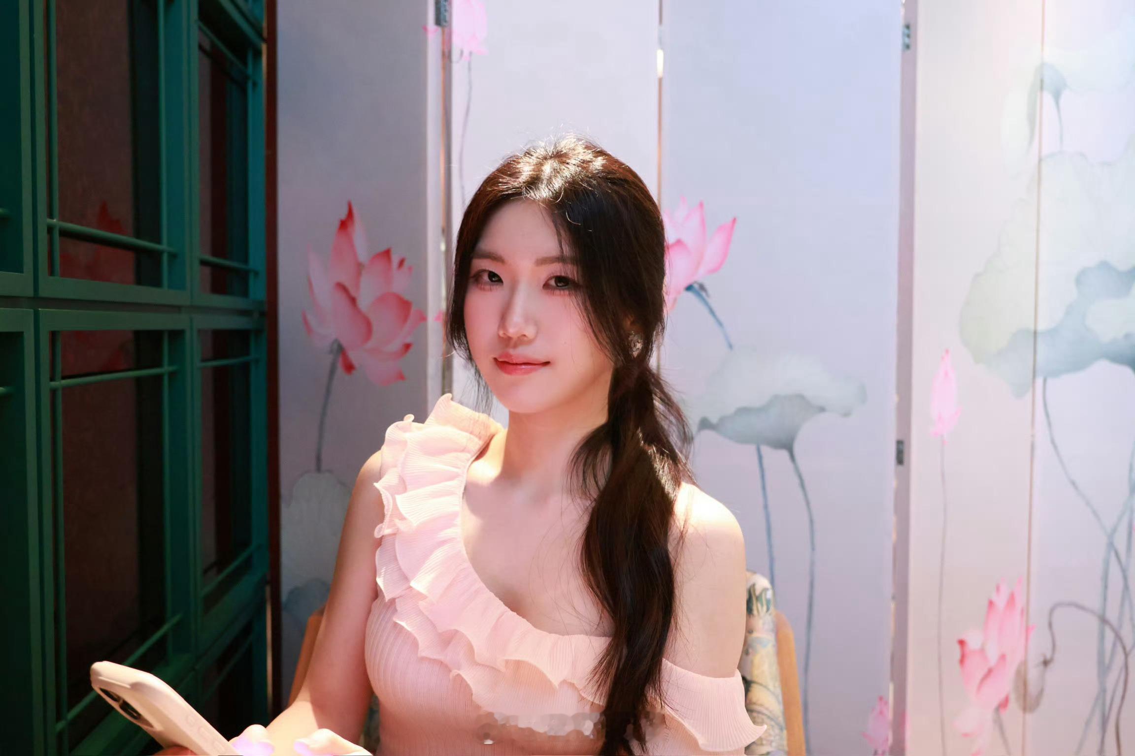 潘达夜间模式 什么东西又白又圆？