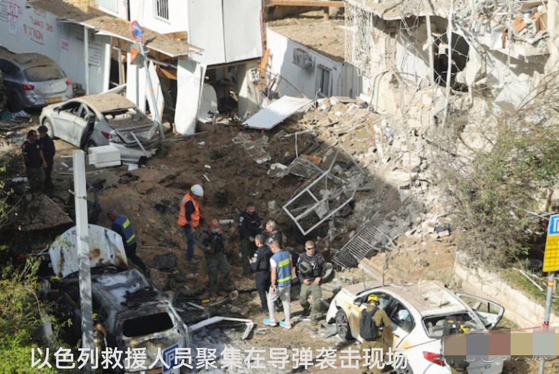 特拉维夫突遭“天降横祸”，伊朗导弹搞“强制拆迁”

特拉维夫骤响警报，伊朗导弹不