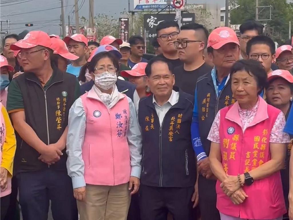 谢衣鳯发声火力四射　谢母“郑董”开心迎大甲妈
国民党彰化县长提名纷扰不断，早表态