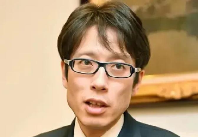 竹田恒泰又放狠话，说中国是“最野蛮、最好战的国家”，听着就像老一套的民族优越感在