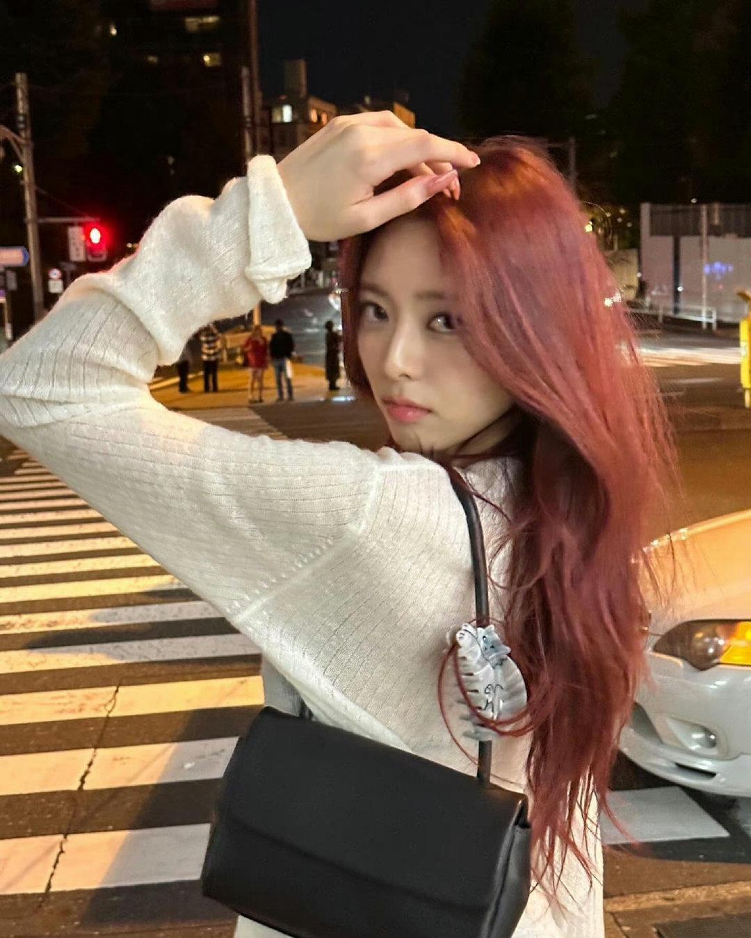 申有娜   红发公主👸🏻 ​​​