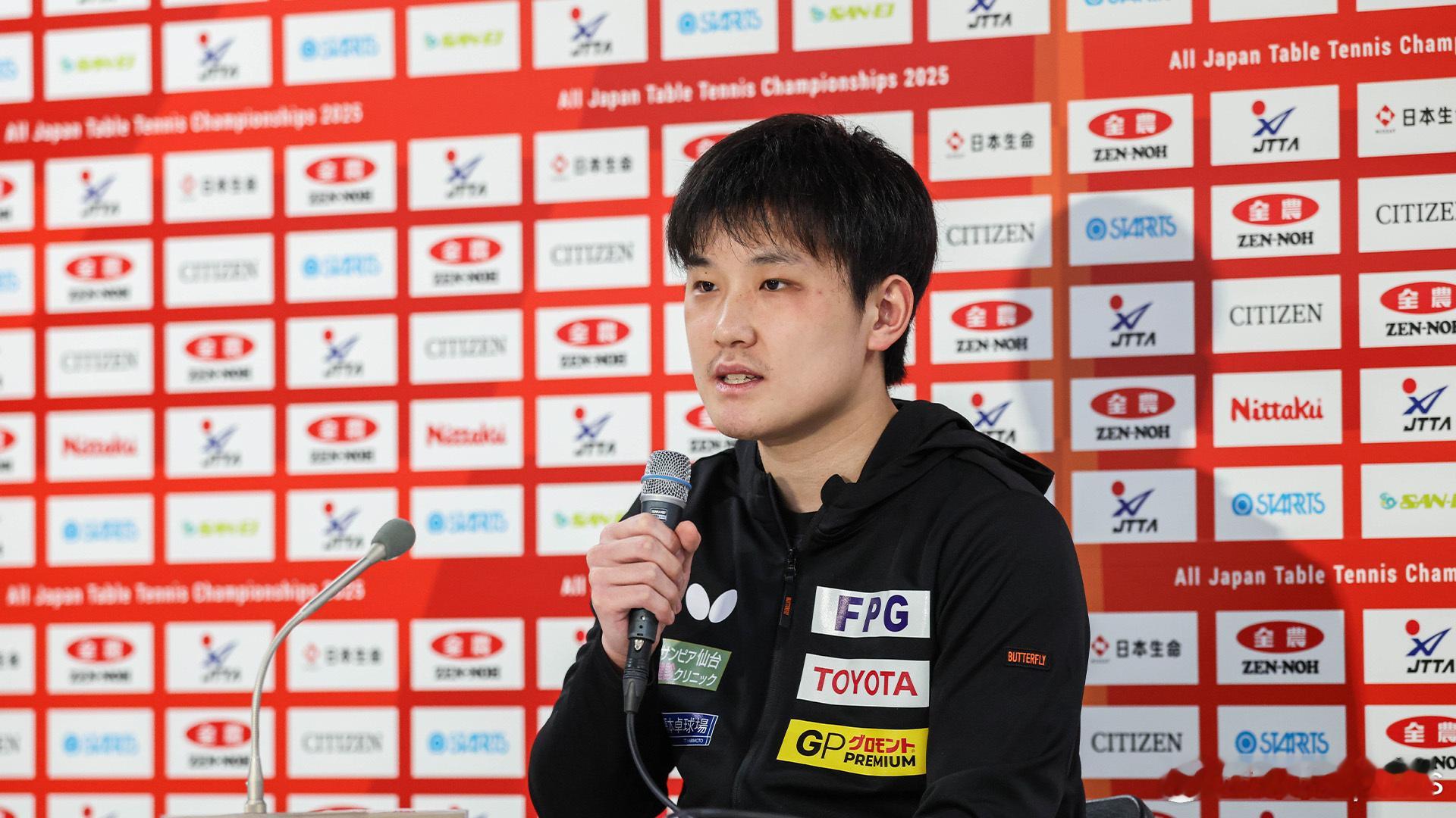 张本智和  “全日本锦标赛的结果对之后会有什么影响，现在还没有考虑。去年的全日本