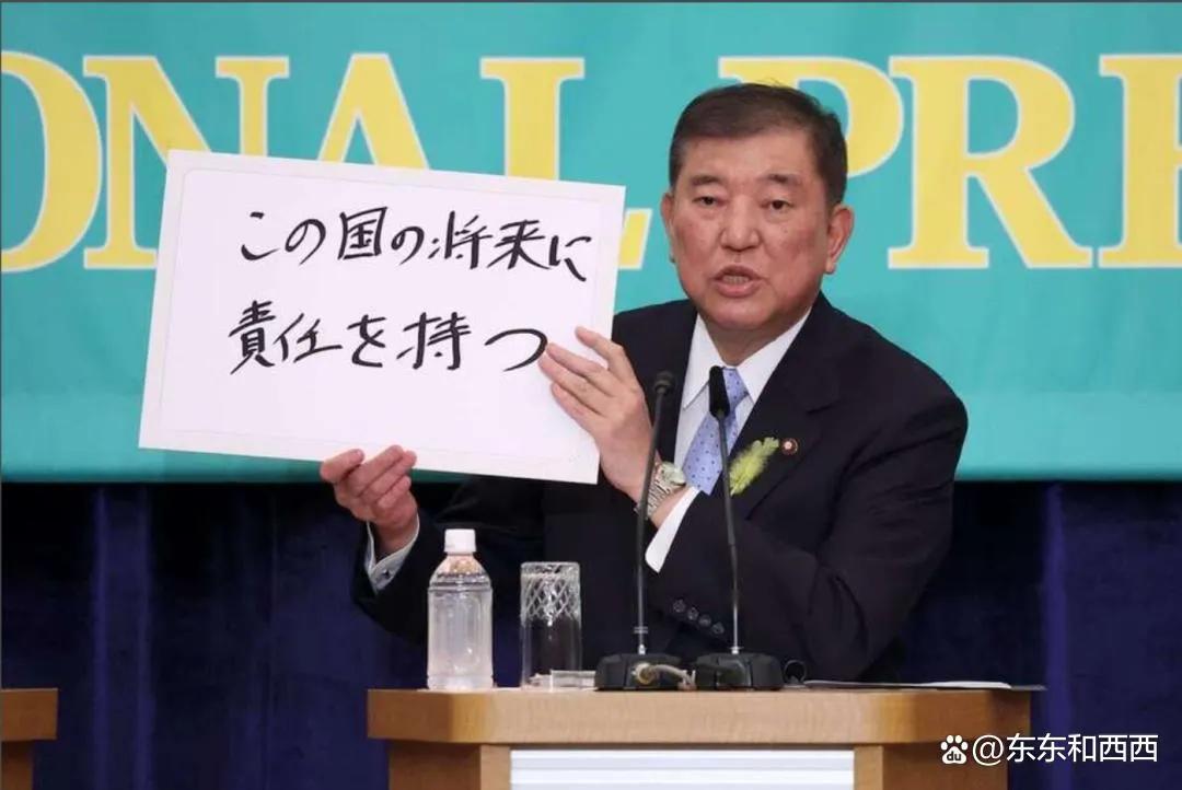 怎么，反了你了，敢跟美国特朗普叫板，还说维护啥你的利益，维护啥利益？维护美国的利