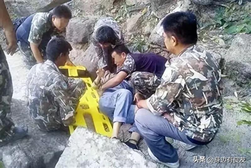 3. 王暖暖诉前夫离婚案开庭：“孕妇泰国坠崖案”当事人王暖暖诉前夫俞晓冬离婚案开