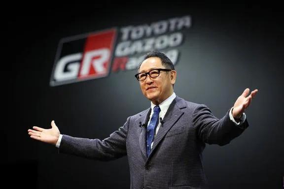 丰田章男或遭股东集体罢免！在本周三丰田年度股东大会上，多数股东计划集体投票罢免包