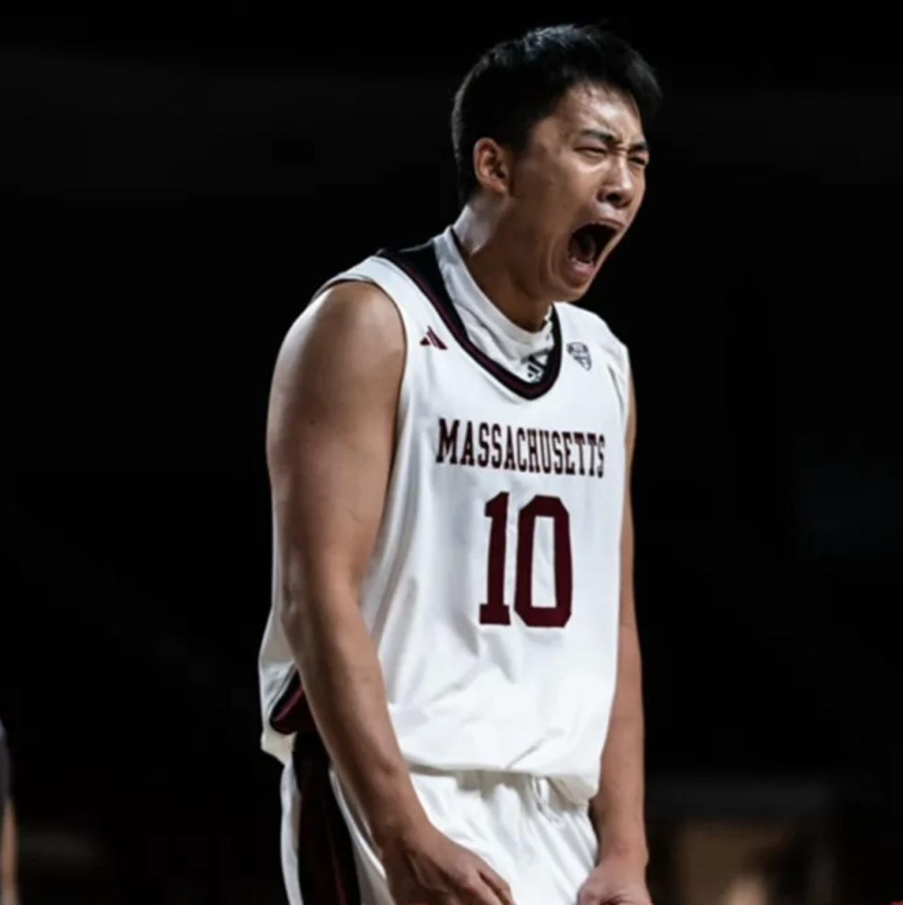 在 NCAA 赛场迎来爆发的王俊杰，打出了亮眼一战。
 
在2026年10月19