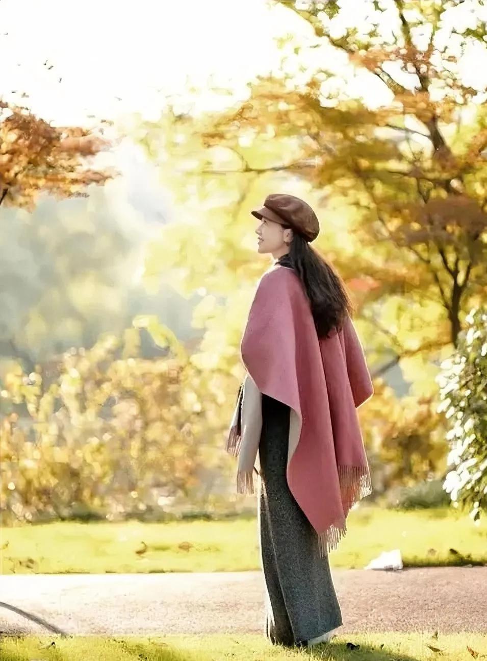 真的越想越气！分手时女人撕心裂肺熬日子，男人却像没事人一样该上班上班，该玩乐玩乐