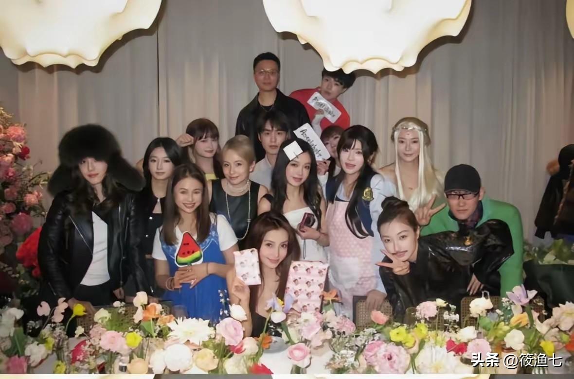 37岁生日，曾经娱乐圈的团宠，黄晓明心尖上的人，如今生日宴上全部都是化妆师和网红