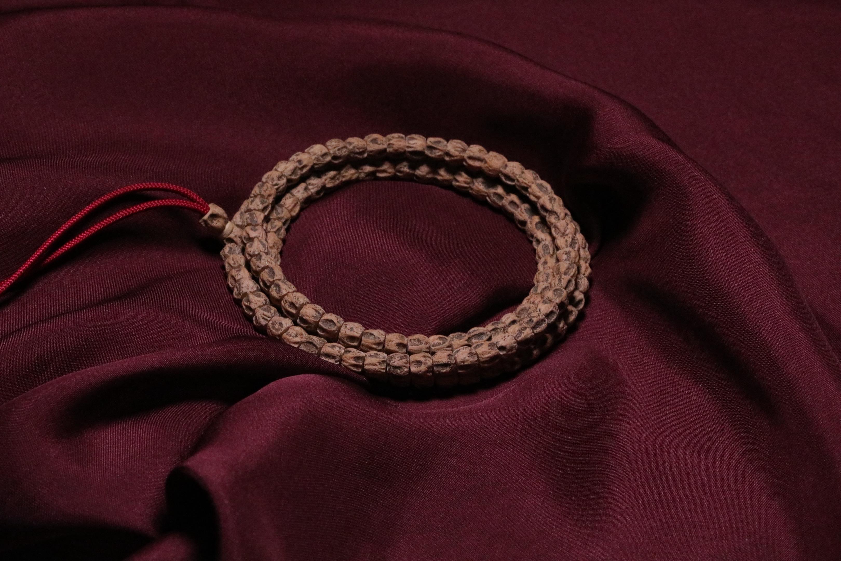 狂么？  这种老树的深坑直切，狂到没朋友！你喜欢吗？现货还有两条！