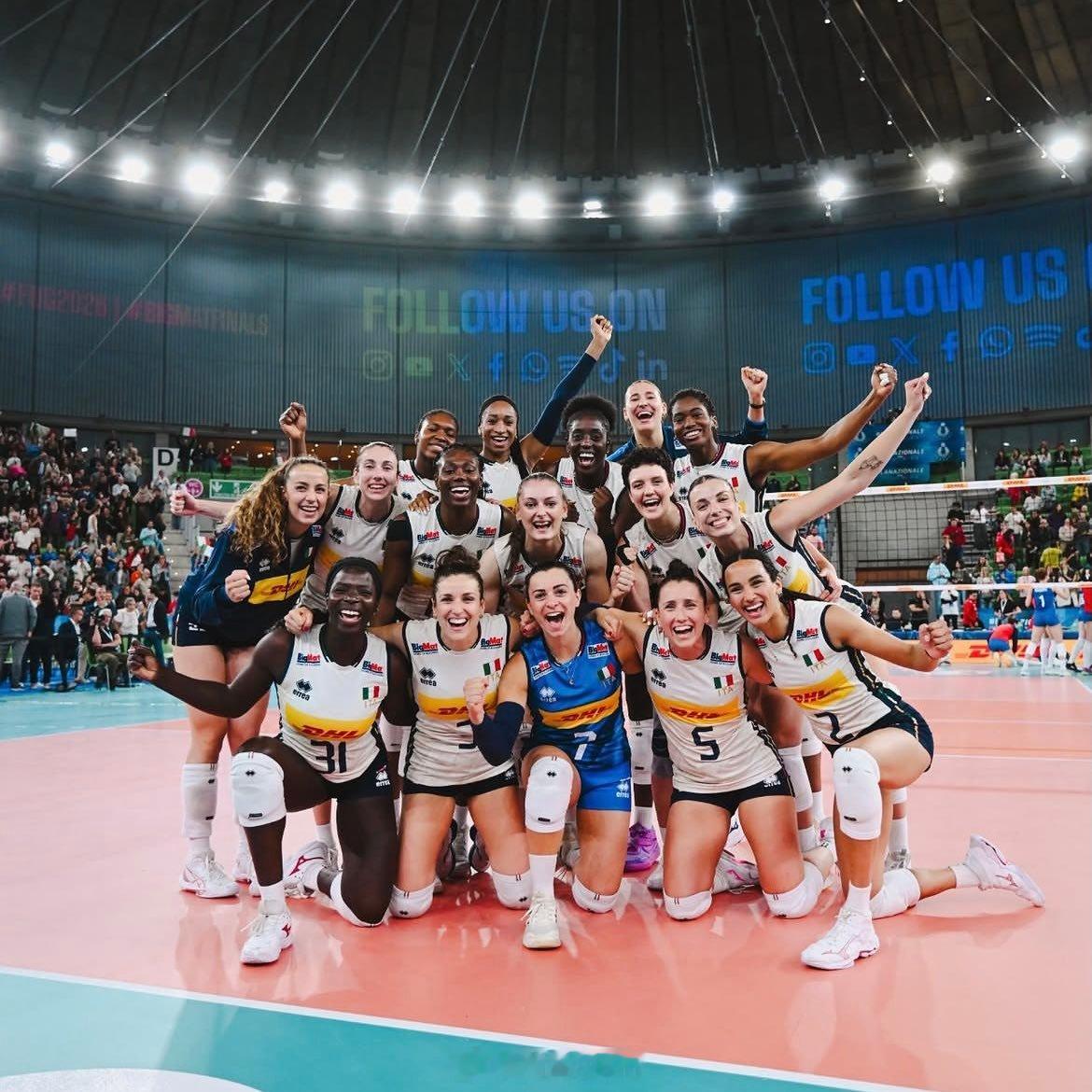 女排2026年世界女排联赛 ⚡️意大利横扫捷克。捷克 🇨🇿 ⚔️ 意大利 ?