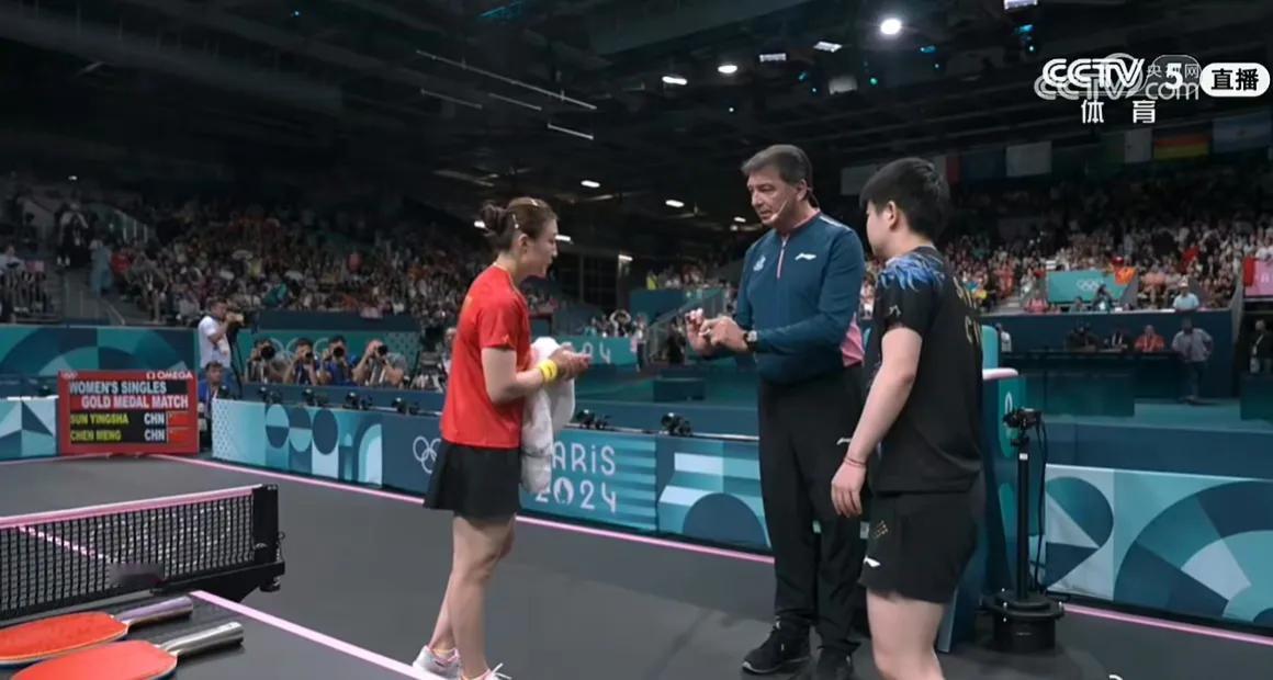 孙颖莎陈梦比赛正式开始，希望两个人都为梦想而战全力以赴#加油吧孙颖莎# #孙颖莎