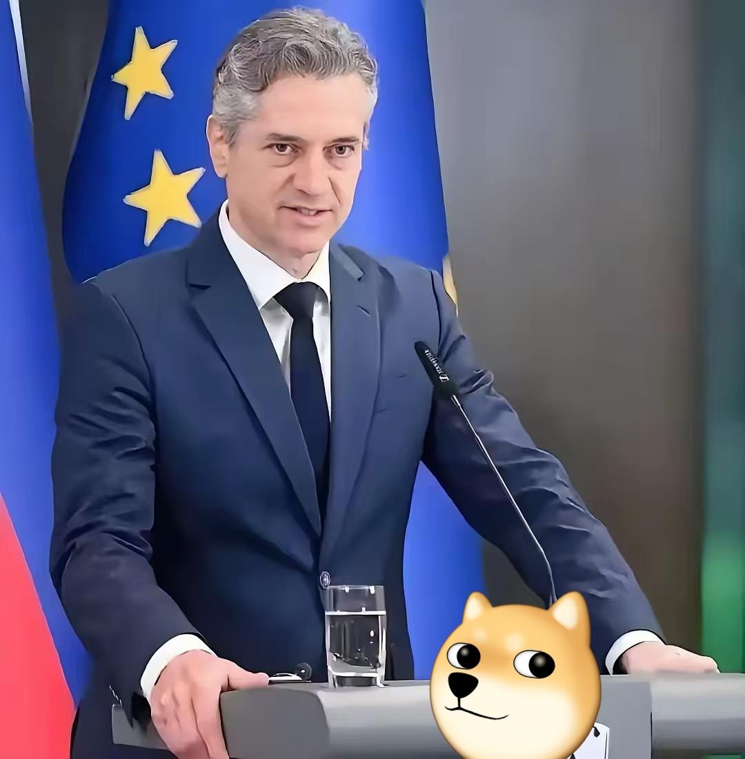 比利时首相说：“人人都想加入欧盟，没人想加入中国。美国的任何邻国都不会说想加入美