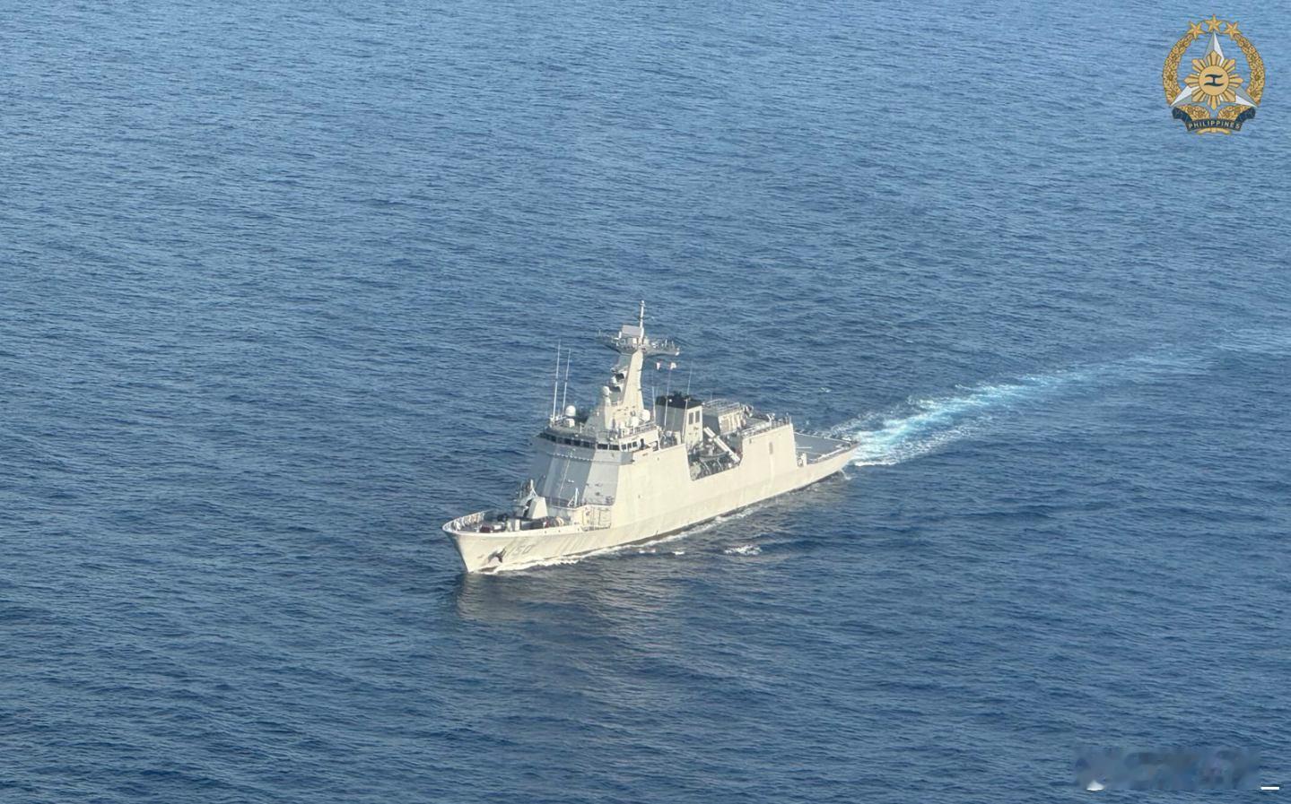 菲律宾、澳大利亚和加拿大海军昨天在菲律宾卢邦岛附近举行联合演习。菲军称该演习“加