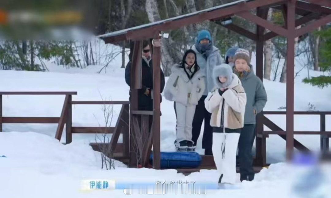 伊能静把马頔叫成马奇伊能静叫错马頔秒认错 马頔可能也没想到，参加一个综艺能收获这