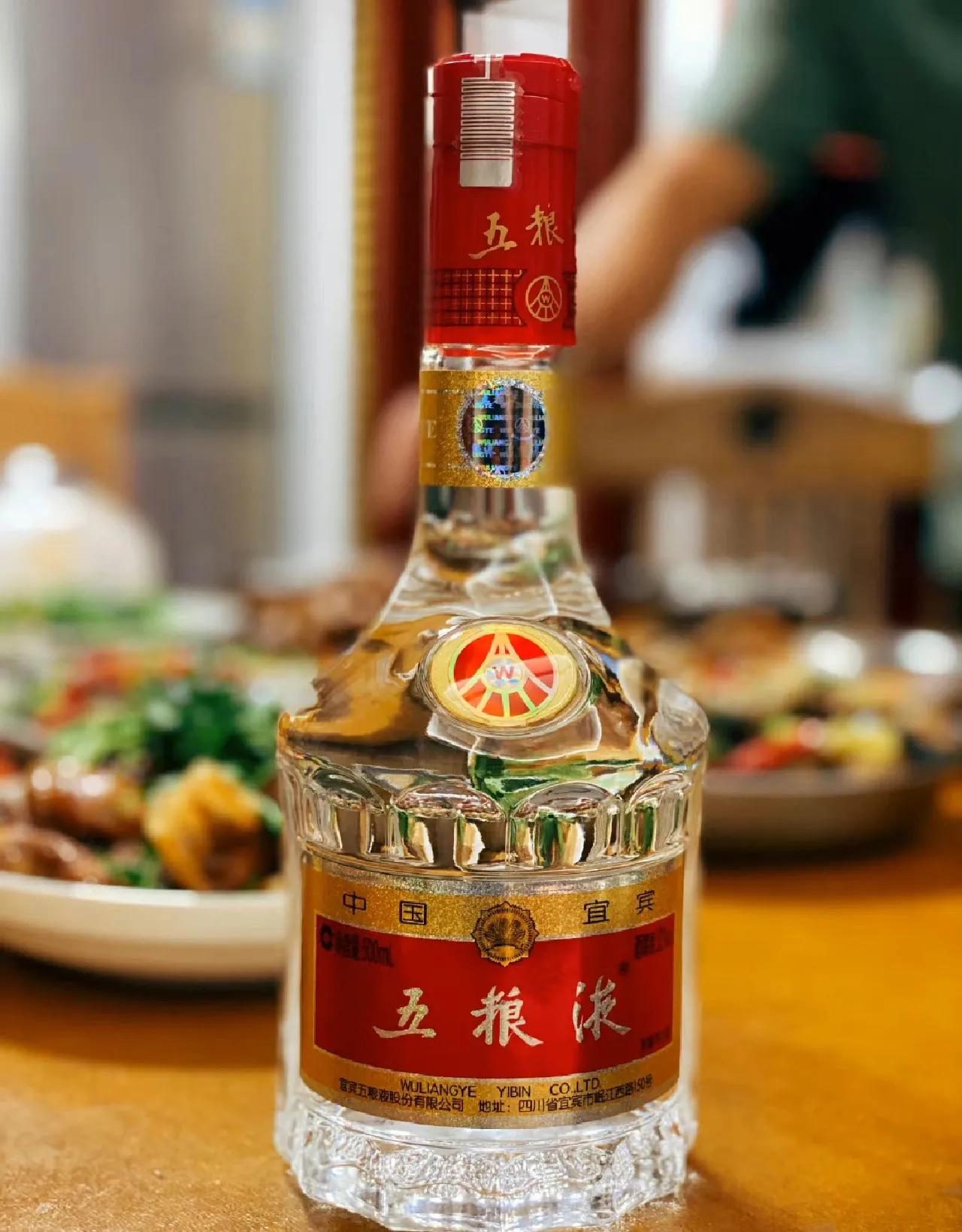 就在刚刚！酒圈排名“大洗牌”，重新“洗牌后”：茅台痛失“冠军宝座”、泸州老窖竟然