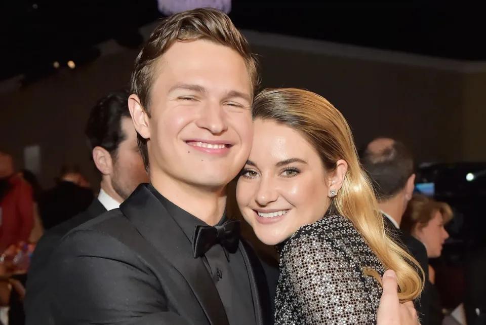 Ansel Elgort和Shailene Woodley于 2014 年一起出