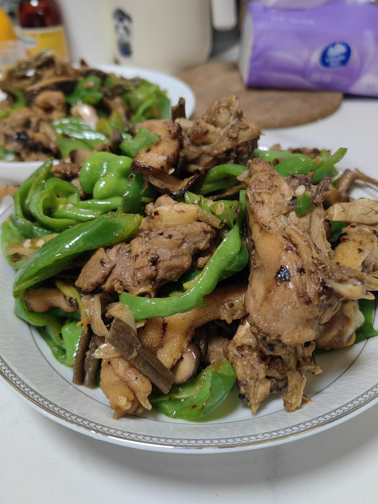 分享我这周有趣的事：反正最近没啥业绩，生意很差，就多点时间研究吃的，把从网上买的