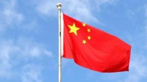 新年第一天，联合早报就给我们泼冷水！1月1日，联合早报刊文声称，2025年，中国