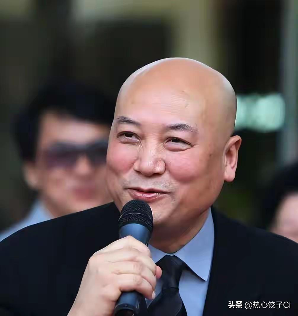 陈丽华身家达470亿元，是一位优秀的企业家，被人熟知是她的第二任丈夫，唐僧的扮演