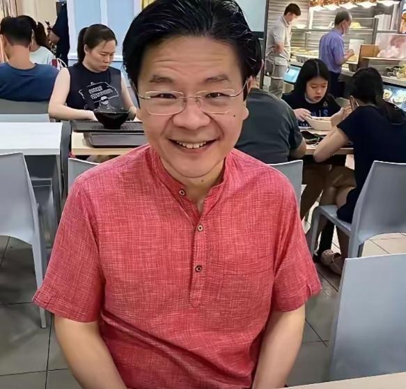 新加坡的这点小心思，谁还看不明白？足足七成半的华人天经地义用筷子，印裔公民不足一