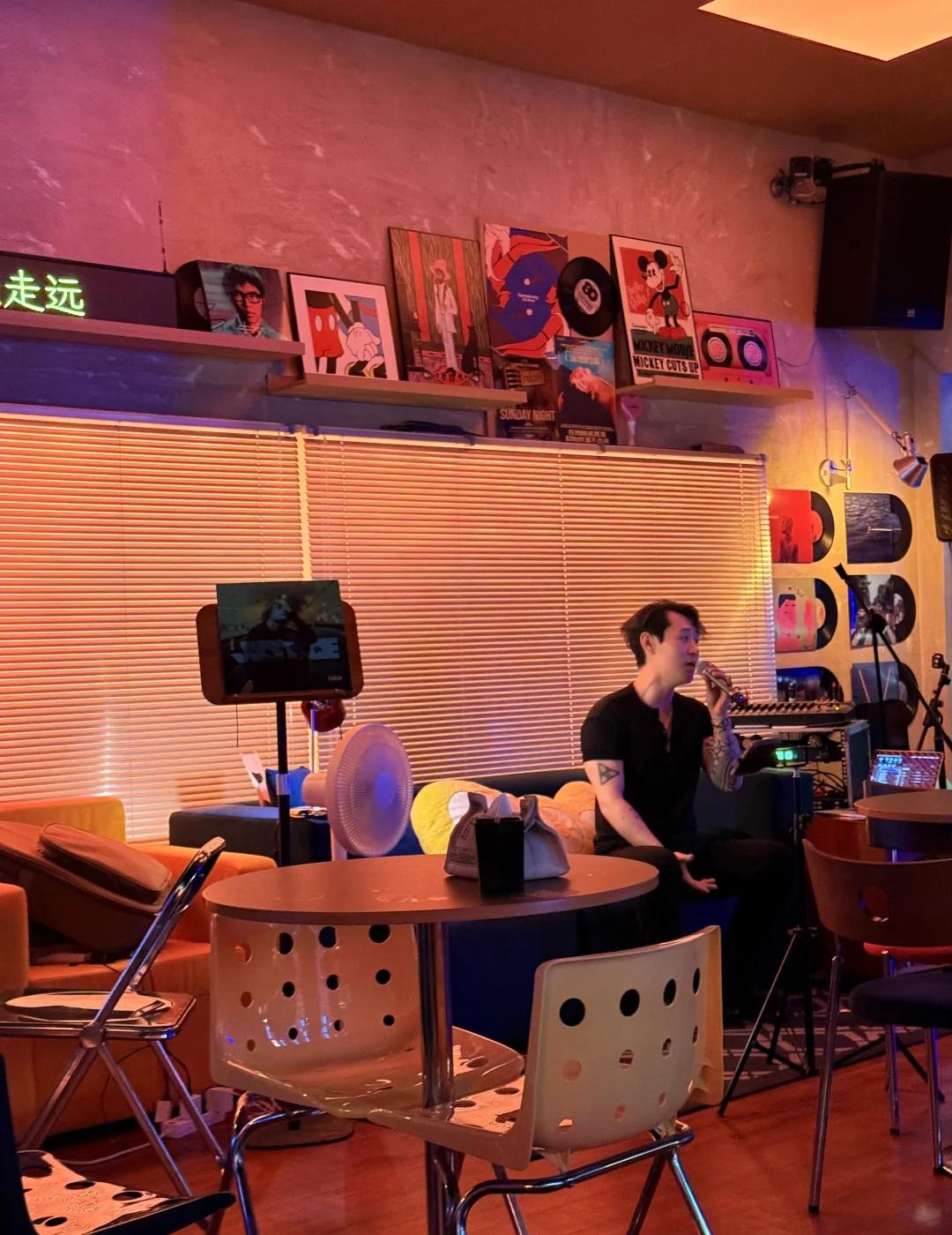 乌鲁木齐摩界969！能听到大咖的歌🎶！
🎶
	
与音乐的日常 人生无限clu