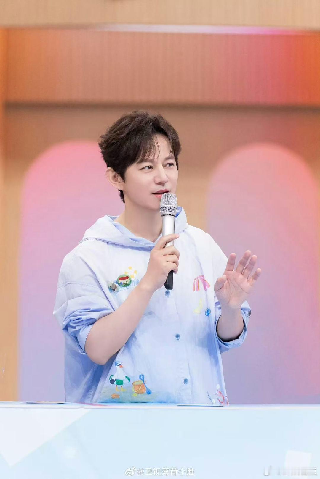 hi6收视22连冠 你好星期六凭借过硬内容拿下22连冠，每周蹲守的陪伴，换来节目