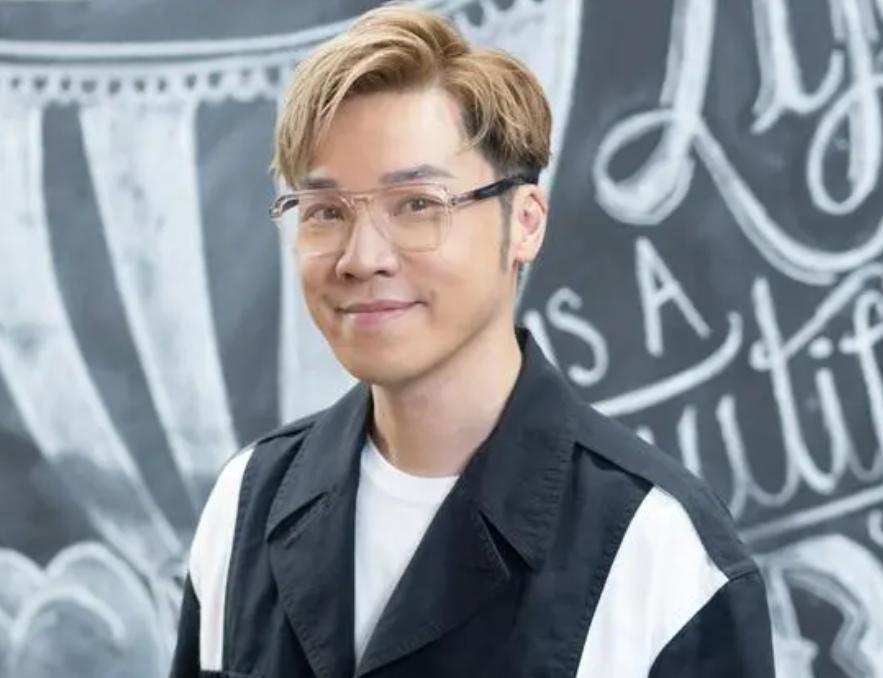 王贤志破产揭秘：豪门财务困境背后的真相

近日，54岁的香港知名男星王贤志因申请