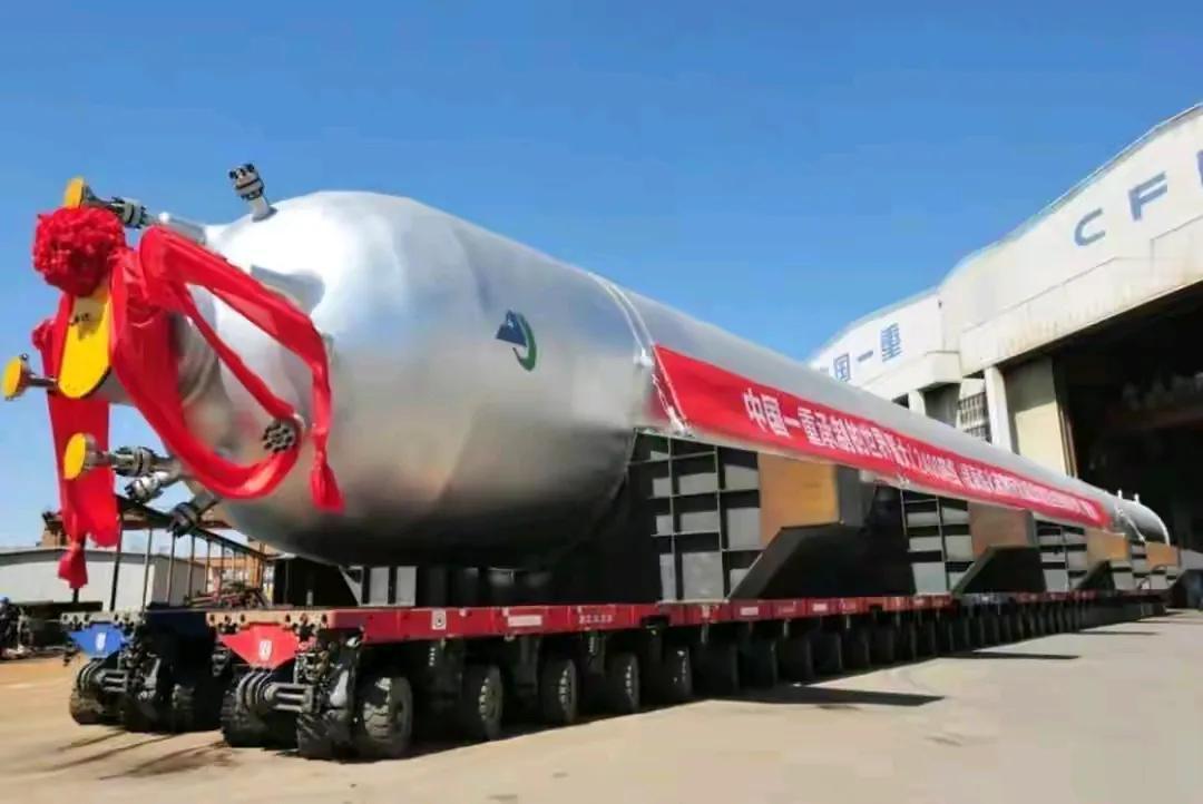 关于“出200亿，中国为何坚决不卖？3000吨国之重器问世，西方求购遭拒”这一话