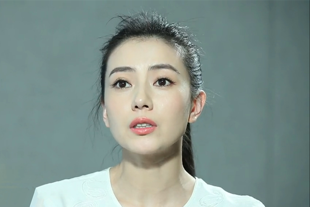 谁懂打工人的精神内耗！对着辞职清单列了八百条理由，真到点了却双脚钉在工位上😂好