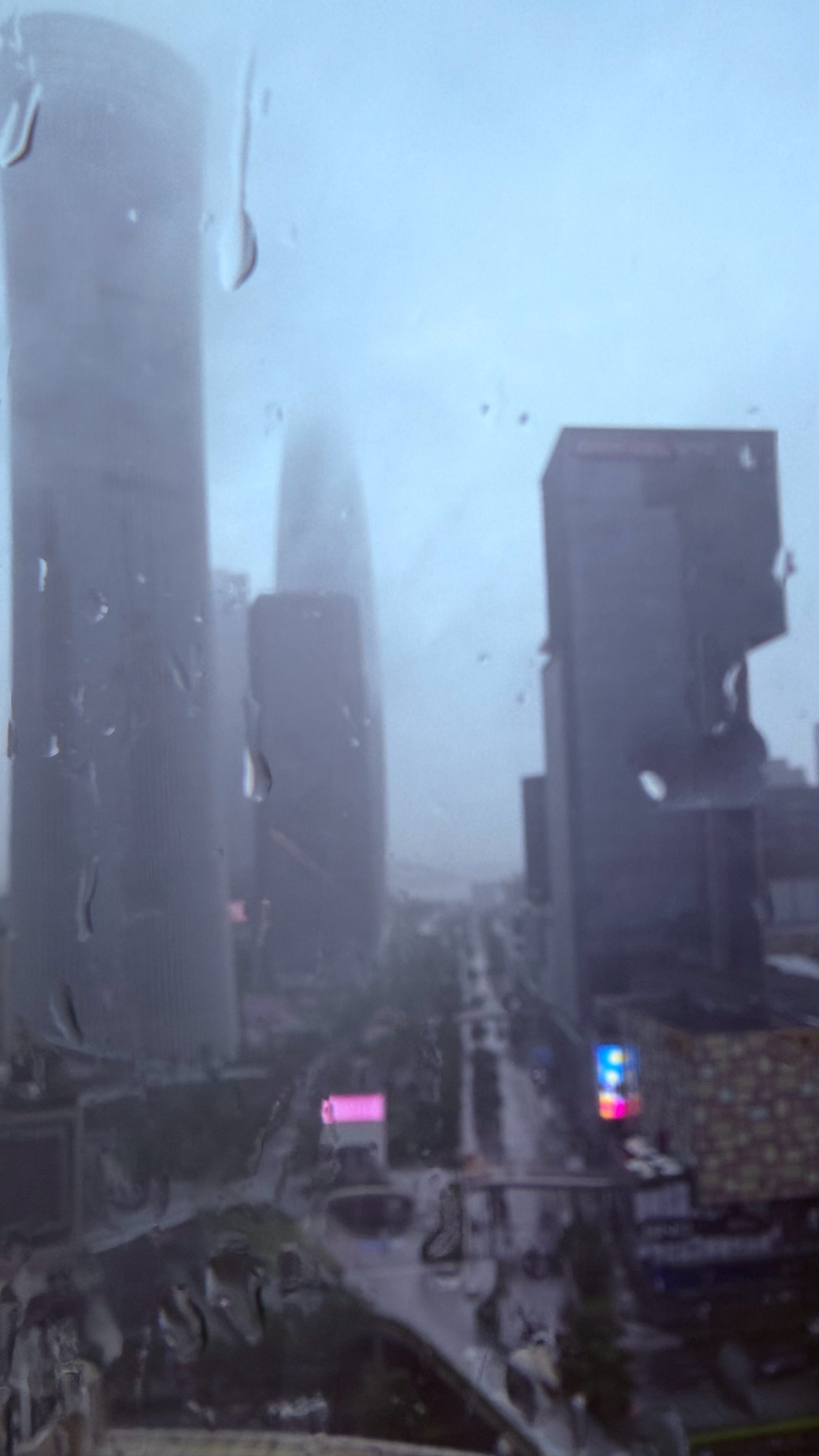 带老大去不成世界之窗了！最近深圳都会下雨吗？ 深圳
