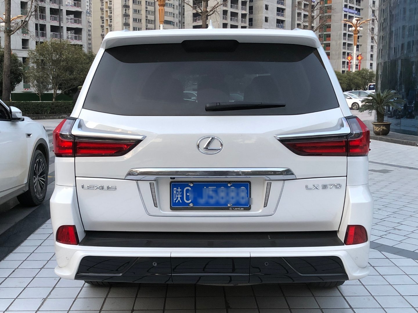 汽车汽车街拍我与汽车的日常雷克萨斯雷克萨斯lx570 雷克萨斯LX570 安康·