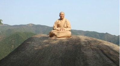 不要把生命活成一场寻找谜底的过程，生活没那么复杂，自己帮自己，会生活的是明智，会