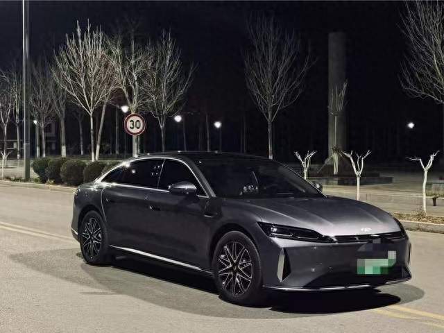 试驾完风云A9L，我承认小看了这台国产C级车