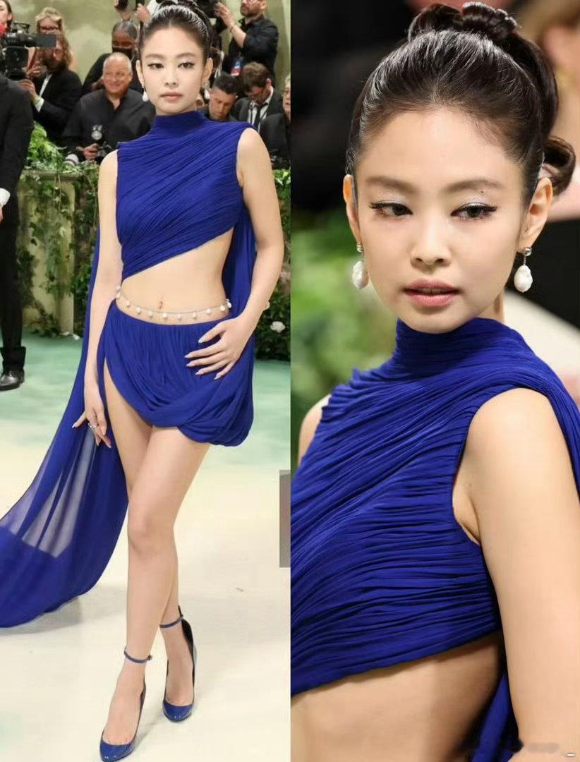 Jennie去看了脱衣秀只知道此女四登metgala好美吧fm秀主理人和仿珍人路