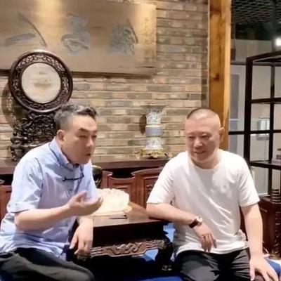 【著名相声演员杨议和杨威对郭德纲的态度对比，尽显人情世故，你怎么看？】
各位看官