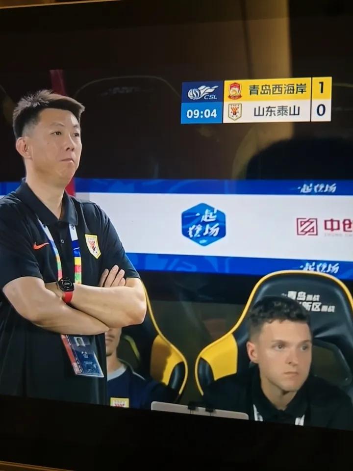 年轻的代价。。
于金勇贸然的出击被青岛西海岸的外援打了一个措手不及。
这本身完全