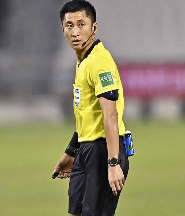 亚冠裁判风波：马宁被“保护性雪藏”，背后原因引发争议

亚冠赛场总能爆出让人侧目