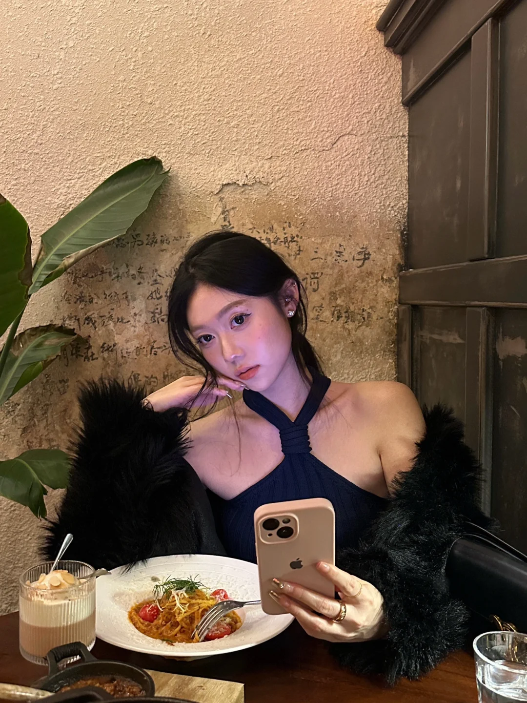 请吃饭的时髦小姨～🥂