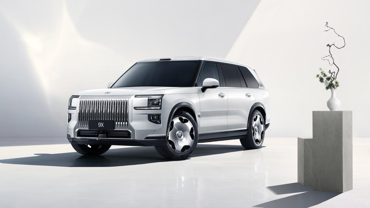 恭喜吉利，也拿到了自己的L3级自动驾驶道路测试牌照，会上到搭载千里浩瀚H9方案的